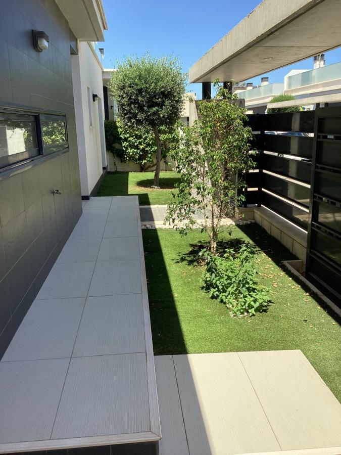Housesleeps6-Pool-Beach-Garden-Solarium-Petok 奥里韦拉 外观 照片