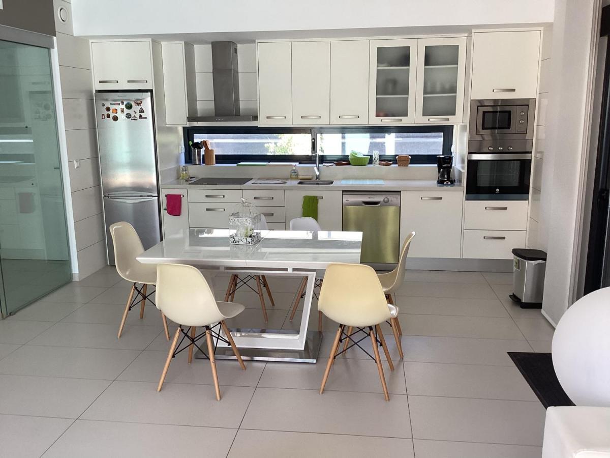 Housesleeps6-Pool-Beach-Garden-Solarium-Petok 奥里韦拉 外观 照片