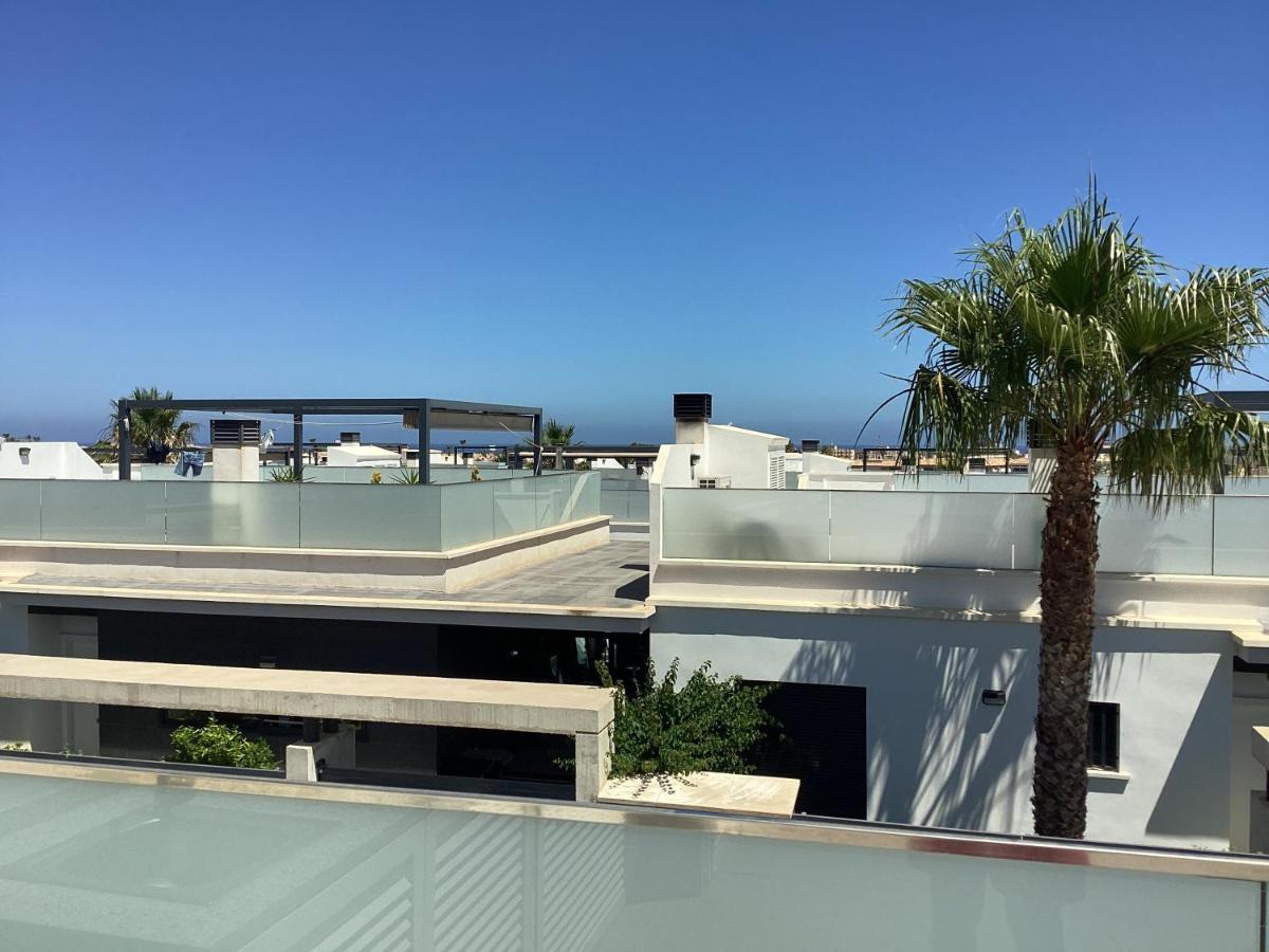Housesleeps6-Pool-Beach-Garden-Solarium-Petok 奥里韦拉 外观 照片