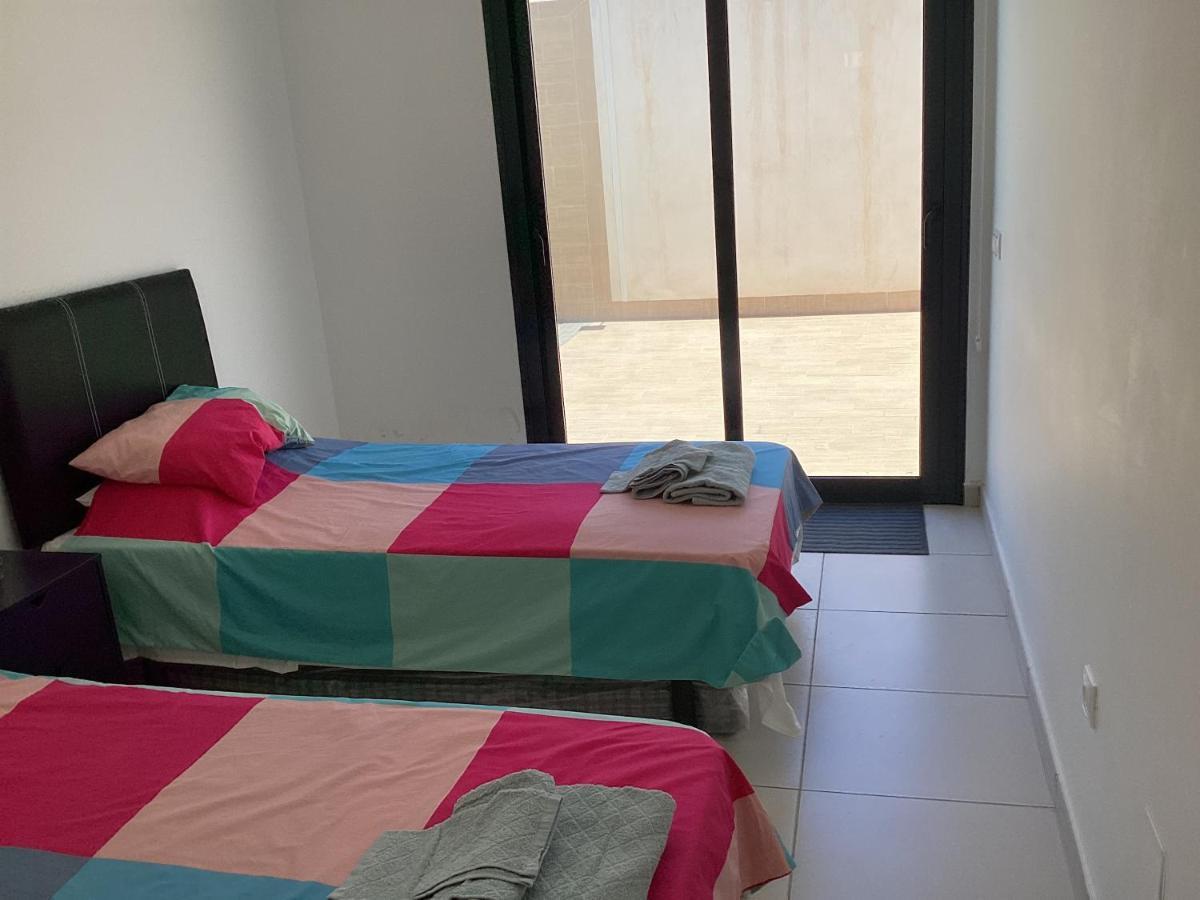 Housesleeps6-Pool-Beach-Garden-Solarium-Petok 奥里韦拉 外观 照片