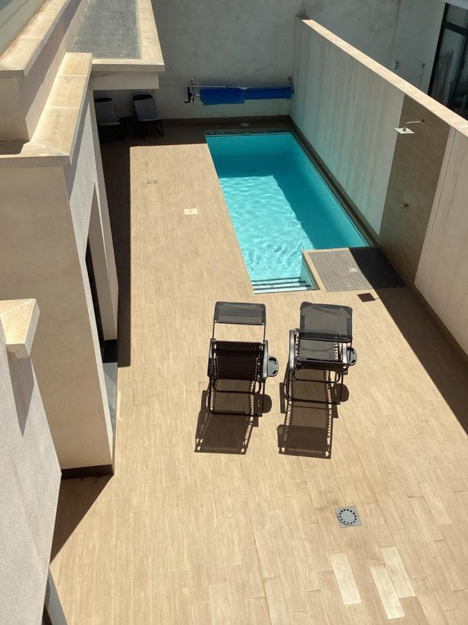 Housesleeps6-Pool-Beach-Garden-Solarium-Petok 奥里韦拉 外观 照片